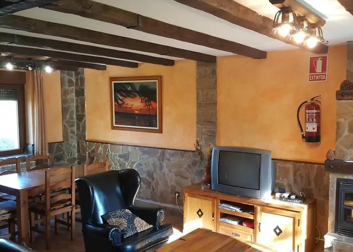 Castillo Goyito Sasamon